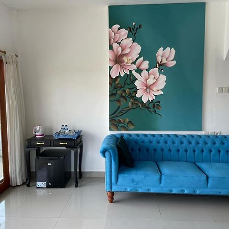 Puri Oka Beach Bungalows จันดีดาซา ภายนอก รูปภาพ