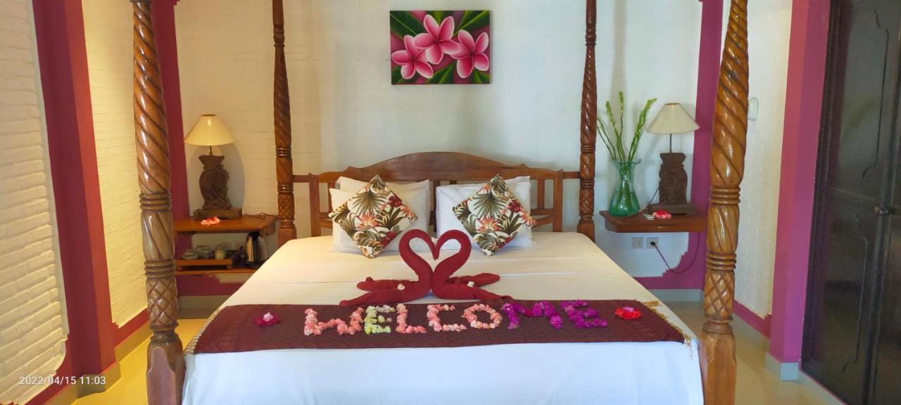 Puri Oka Beach Bungalows จันดีดาซา ภายนอก รูปภาพ