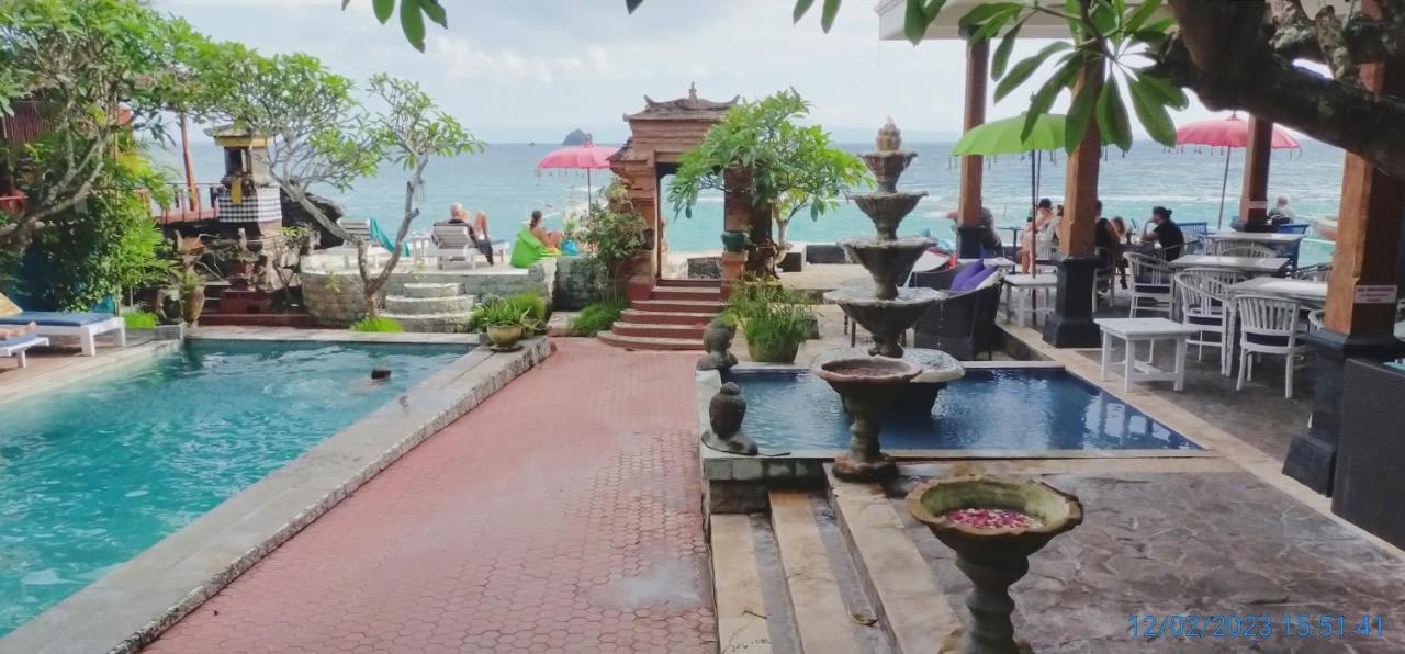 Puri Oka Beach Bungalows จันดีดาซา ภายนอก รูปภาพ