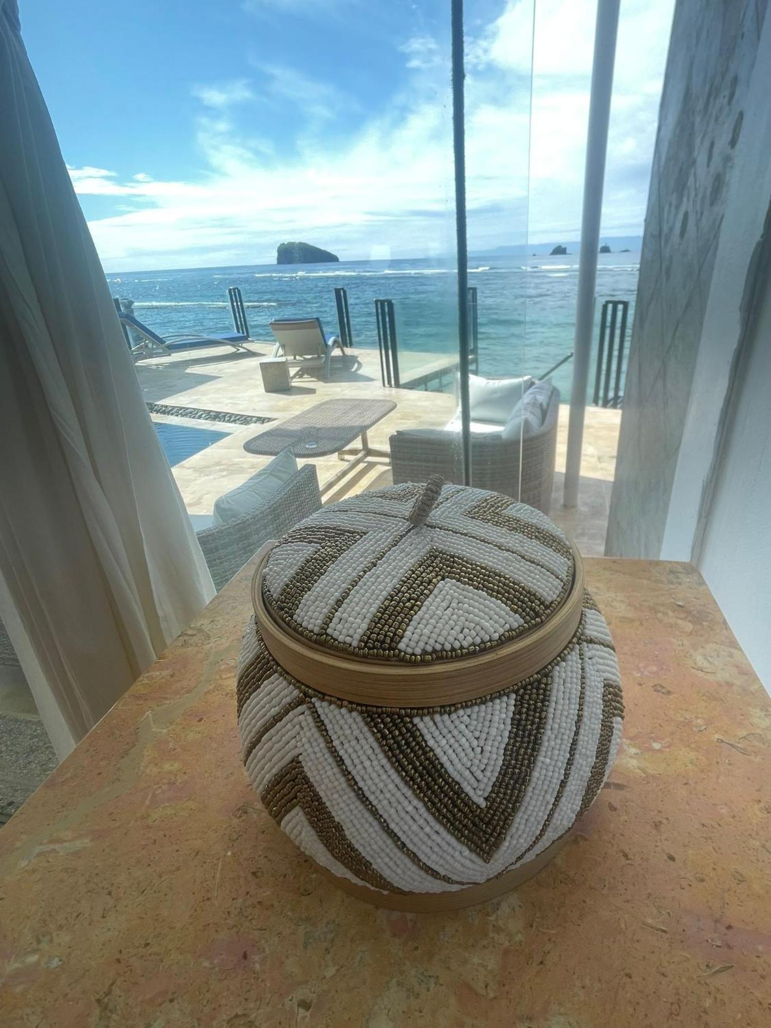 Puri Oka Beach Bungalows จันดีดาซา ภายนอก รูปภาพ