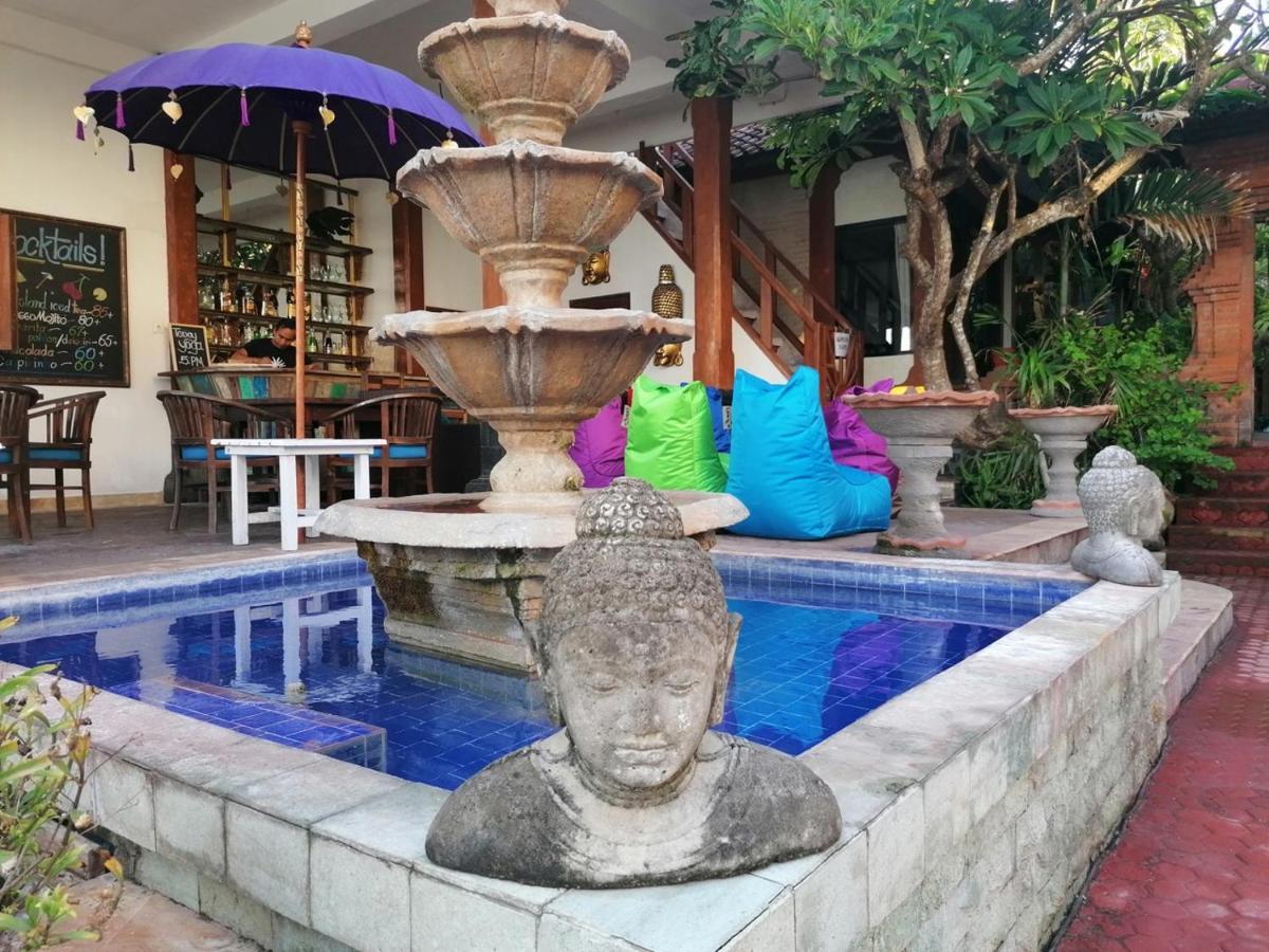 Puri Oka Beach Bungalows จันดีดาซา ภายนอก รูปภาพ